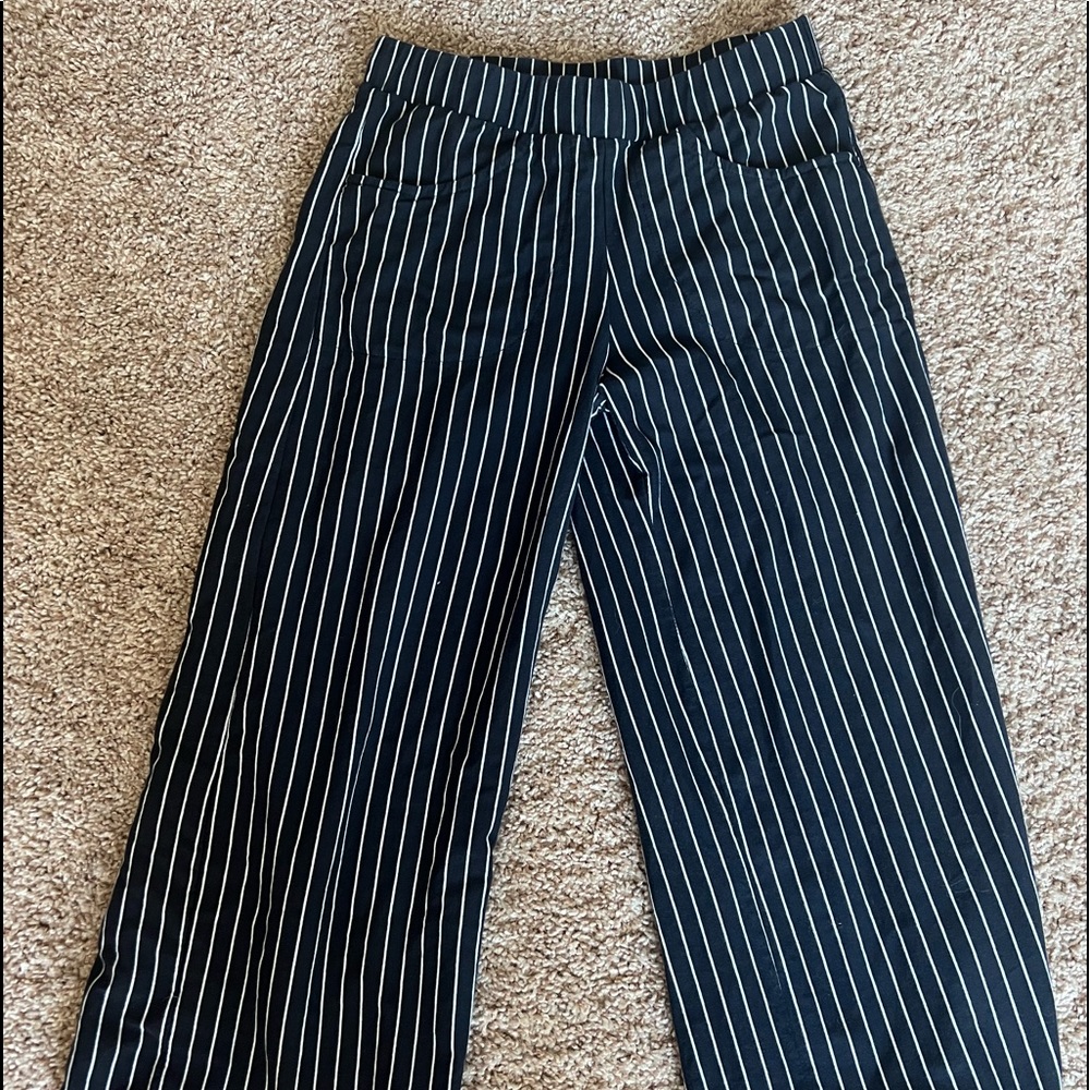 Blue & White Striped Wide-Leg Pants